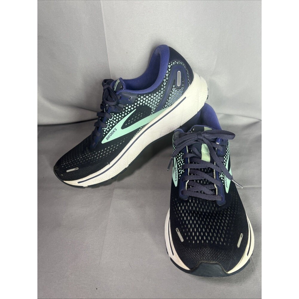 Ladies Brooks Ghost 14 Size 10 1/2 Narrow Walking/Running Shoe